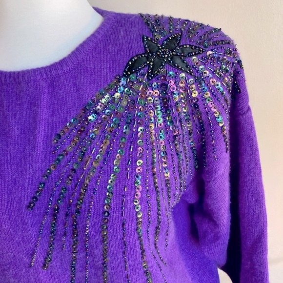 Vintage Lambswool Angora Starburst Beaded Sweater - Picture 2 of 10